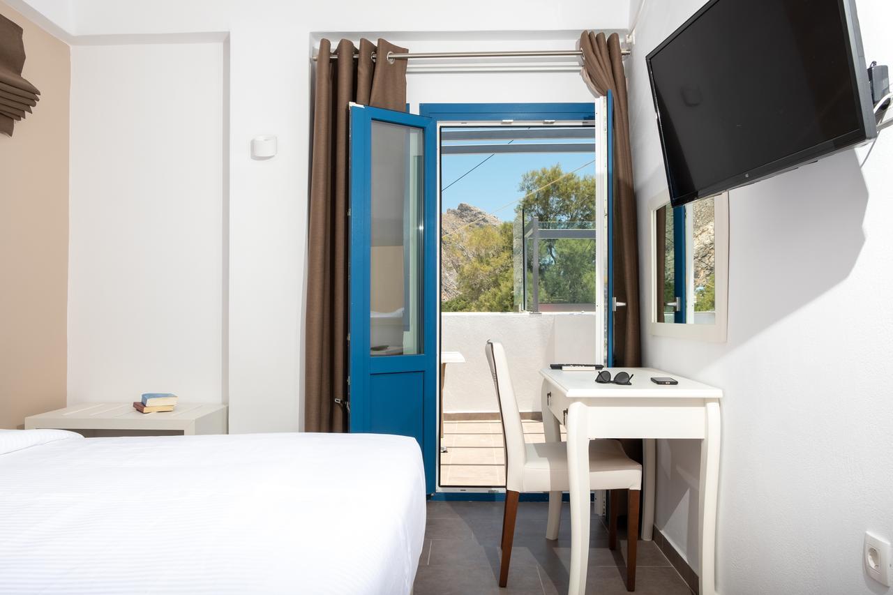 Tristhenia Aparthotel Períssa Eksteriør bilde