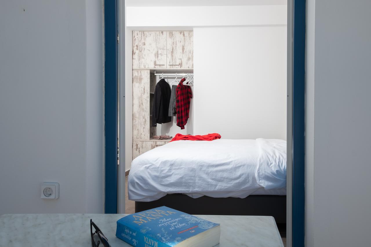 Tristhenia Aparthotel Períssa Eksteriør bilde